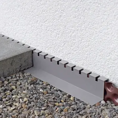 disto® Profil d‘écartement p. raccord de façade, gris, long. 200cm, hauteur 38mm | Favorit